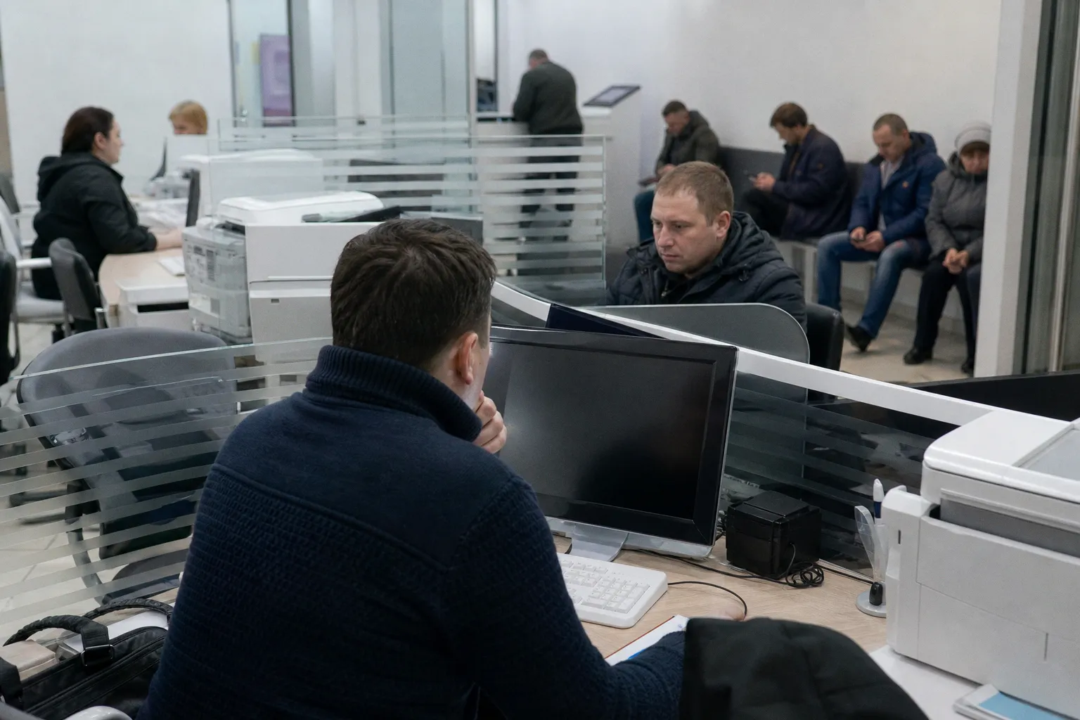 Фейковые штрафы за ПДД от имени МВД: 4 официальных сервиса для проверки авто