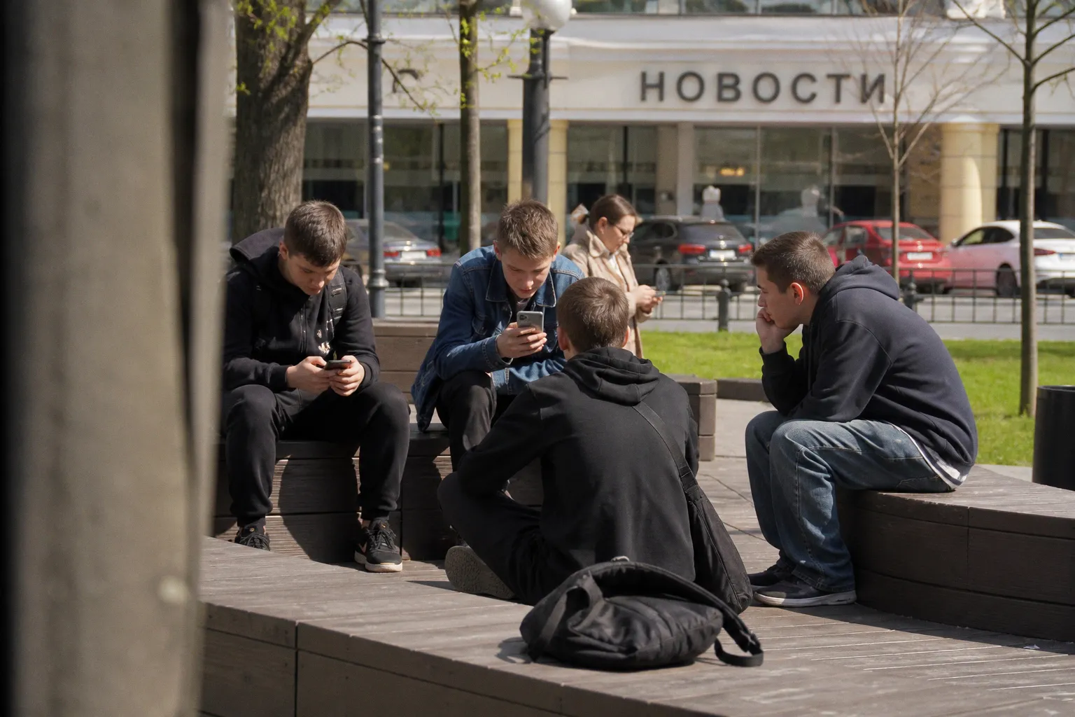 Почему мы верим в дезинформацию: психология успеха фейковых новостей